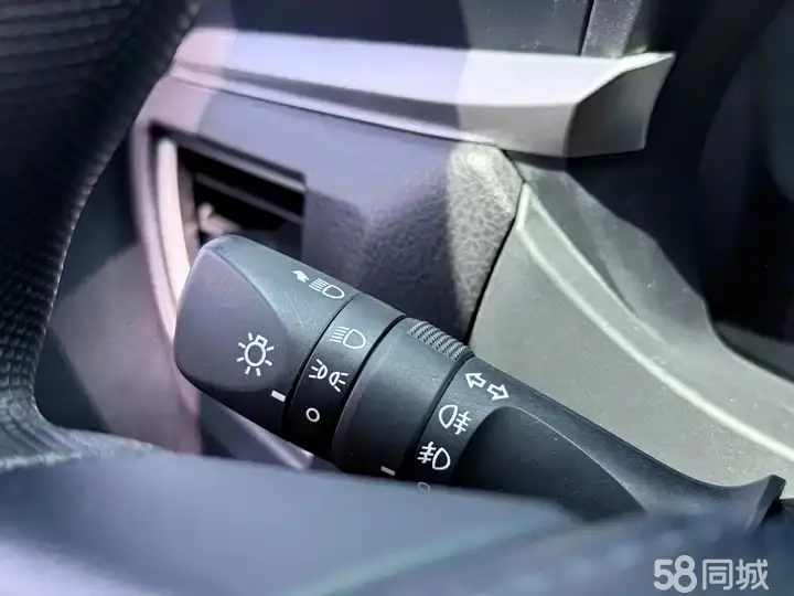 Toyota Highlander (Imported) 2014 car image #14