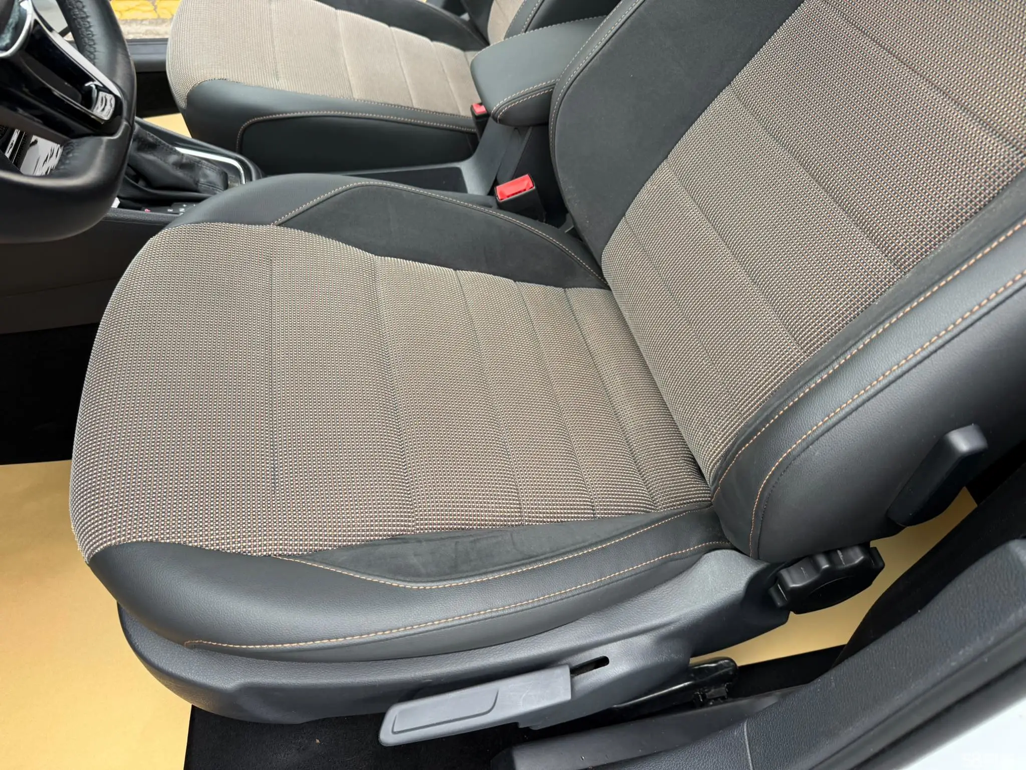 Volkswagen C-Trek 2017 immagine di auto #14