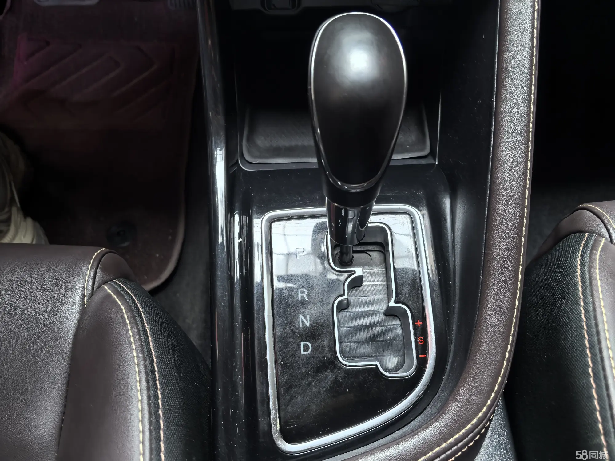 Changan Eado DT 2018 car image #14