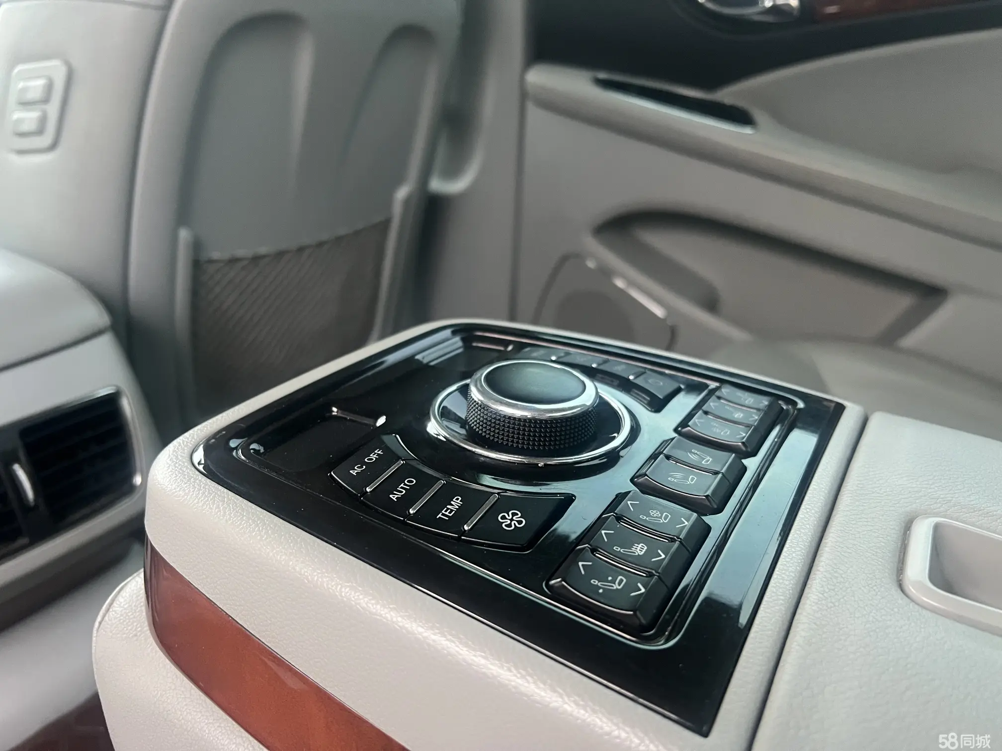 HongQi H7 2013 immagine di auto #14