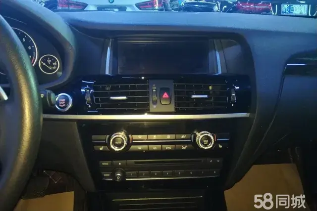 BMW X4 2017 #14 BMW X4 2017 صورة سيارة #14