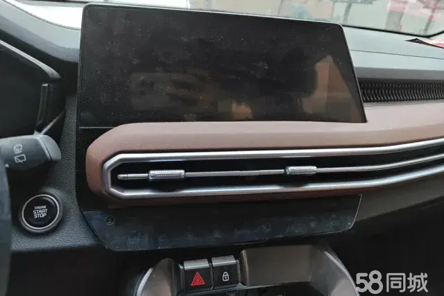 起亚 SPORTAGE 2024 汽车图片 #14