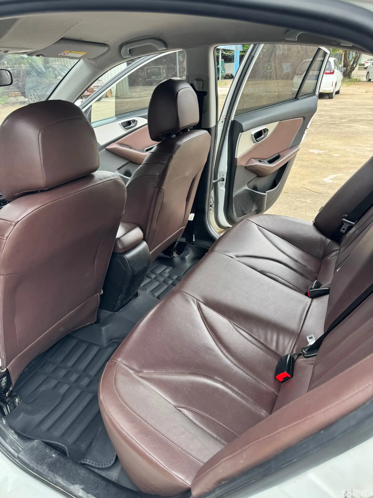 Soueast A5 Wing Dance 2020 #14 Soueast A5 Wing Dance 2020 car image #14