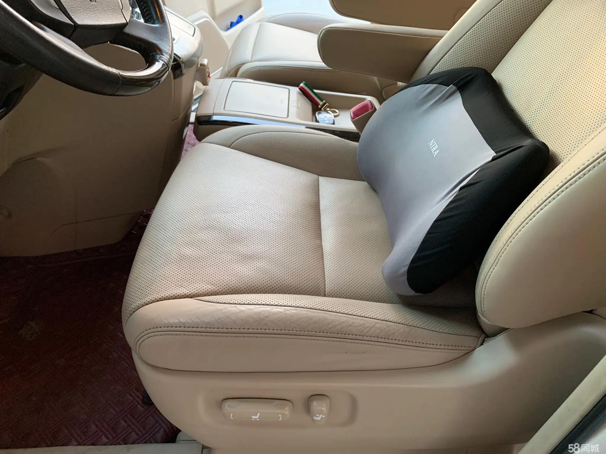 丰田 埃尔法 2013 汽车图片 #14