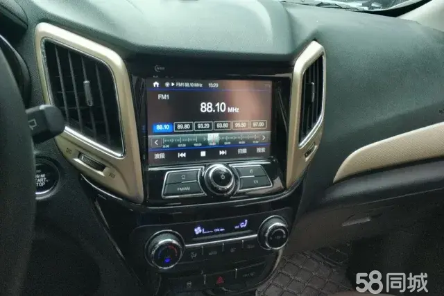 Changan CS15 EV 2019 immagine di auto #14