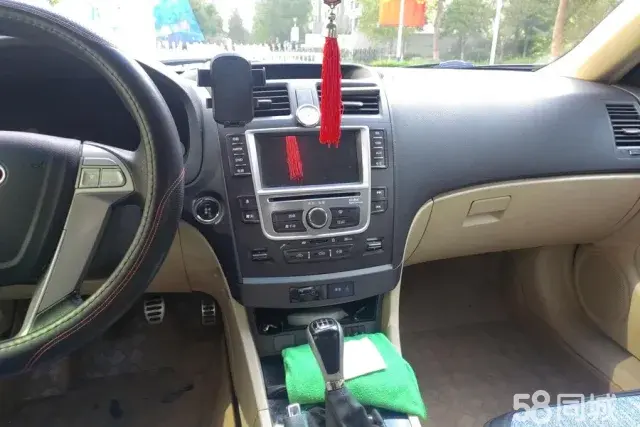 BYD G6 2013 imagem de carro #14