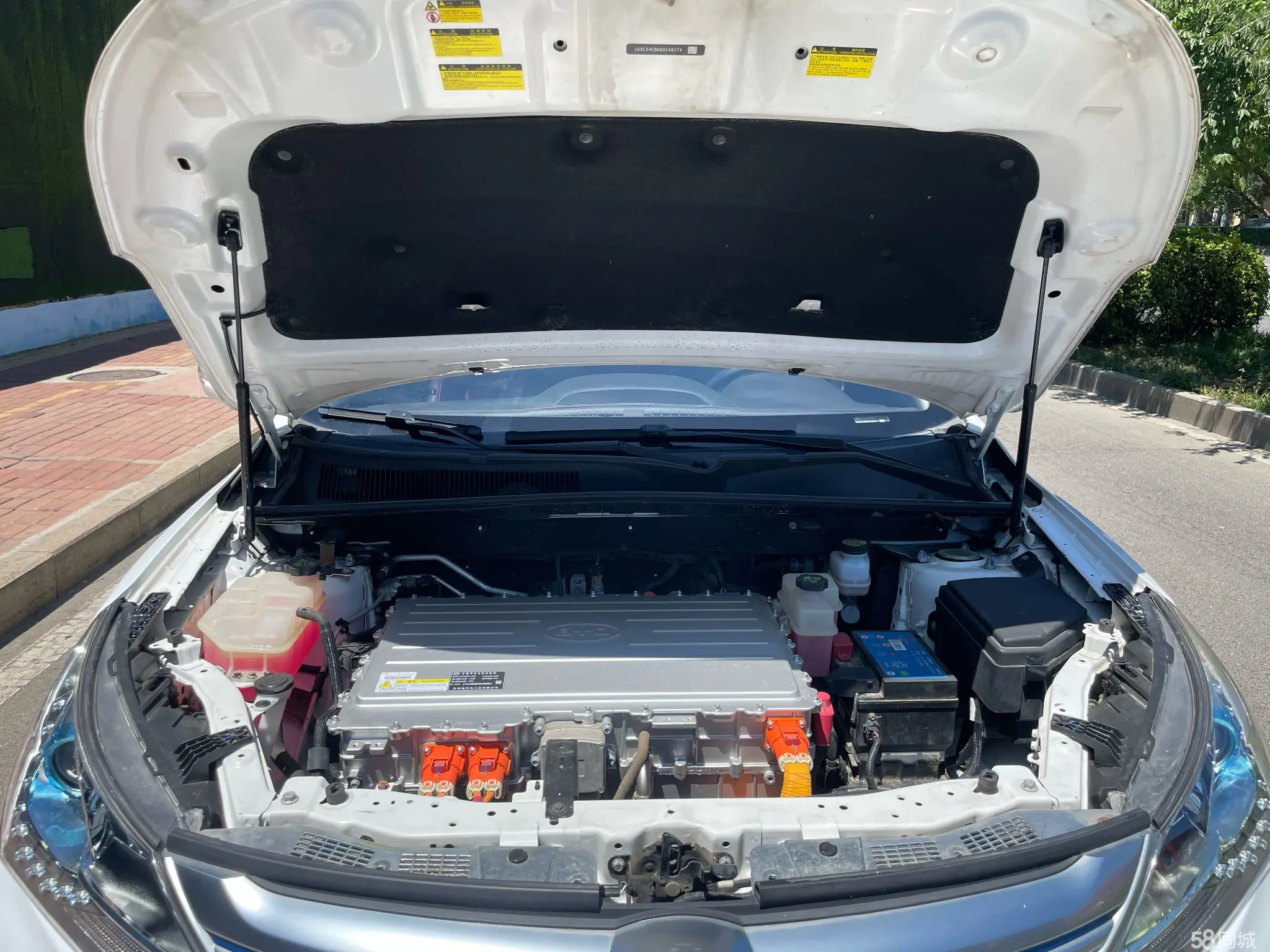 BYD Song New Energy 2018 #14 BYD Song New Energy 2018 car image #14