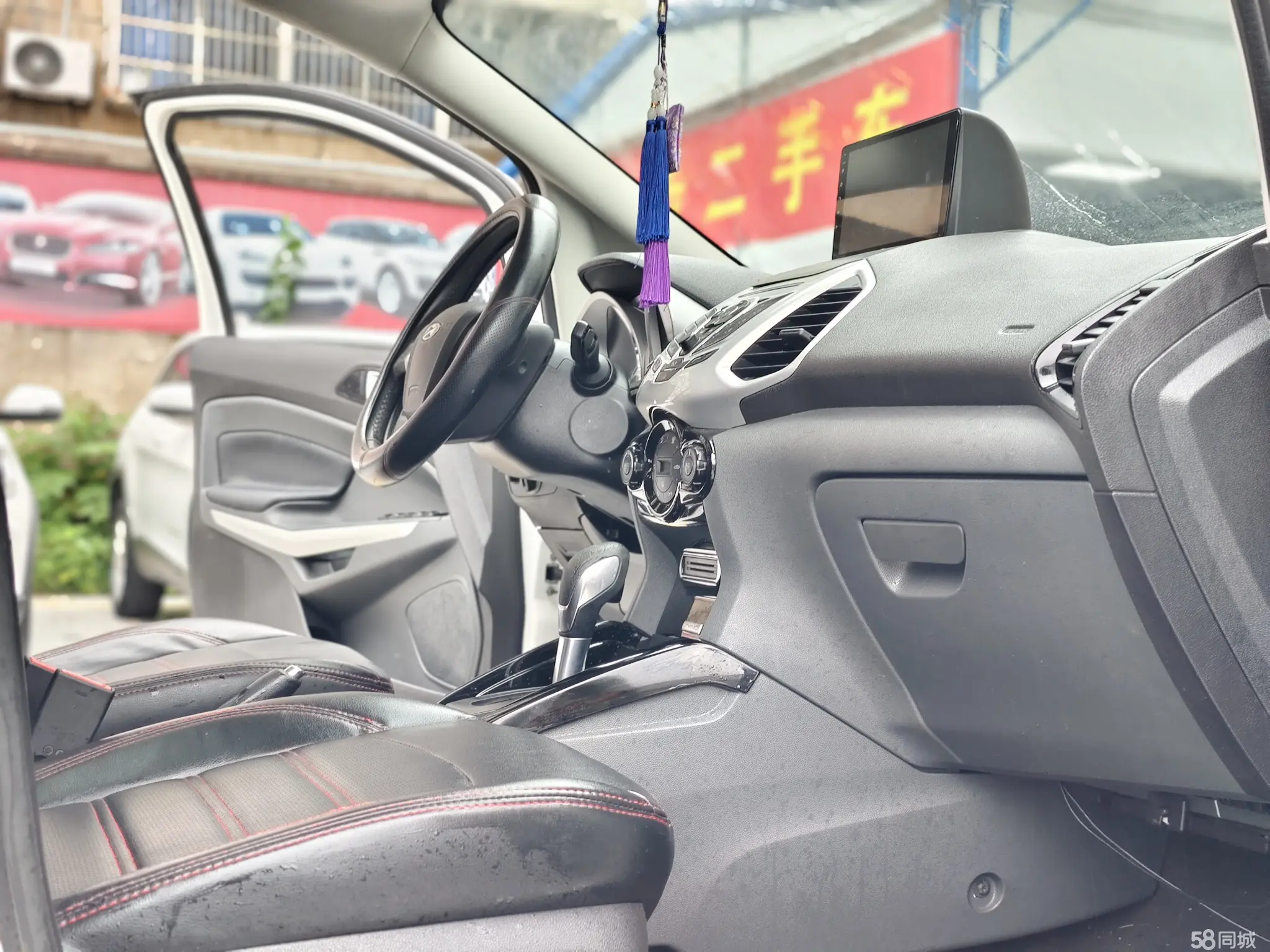 Ford EcoSport 2016 изображение автомобиля #14