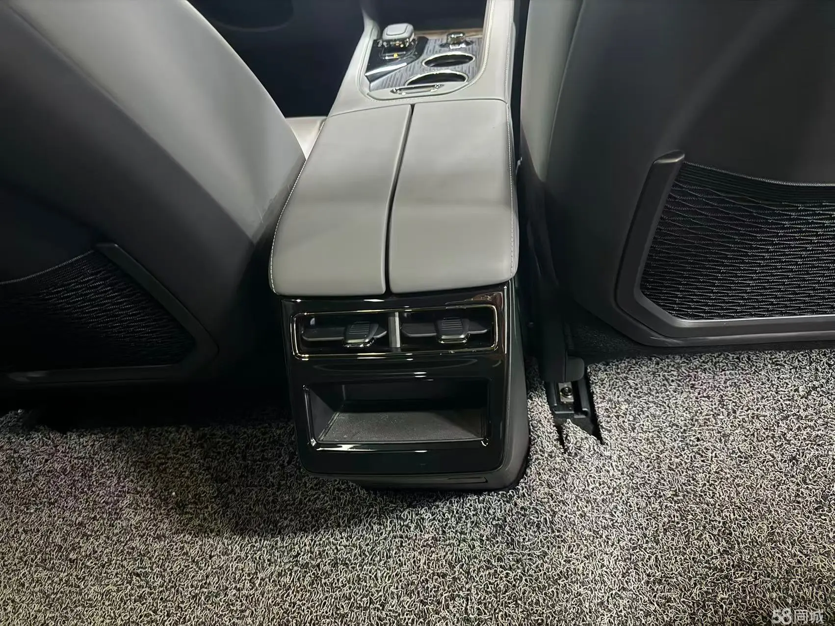 Zeekr 001 FR 2022 imagen de coche #14