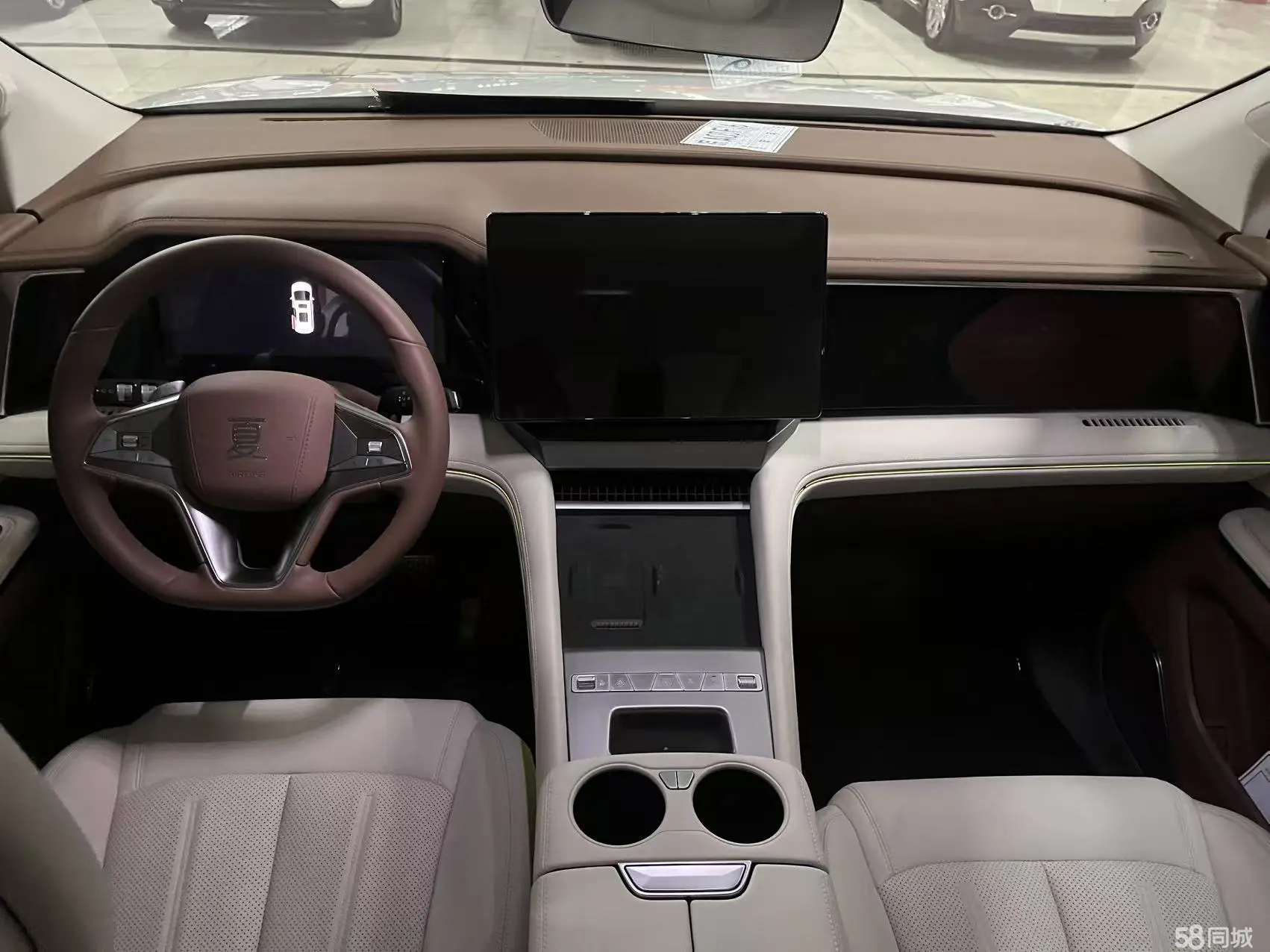 BYD Xia 2025 #14 BYD Xia 2025 car image #14