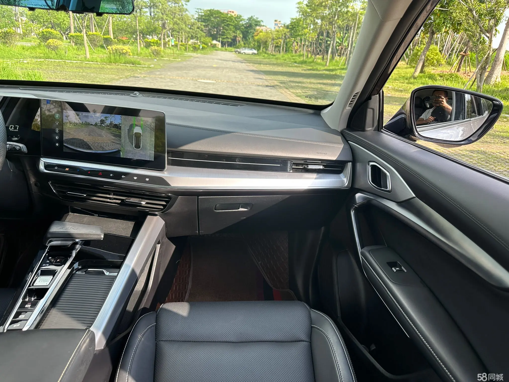 MG GT 2021 car image #14