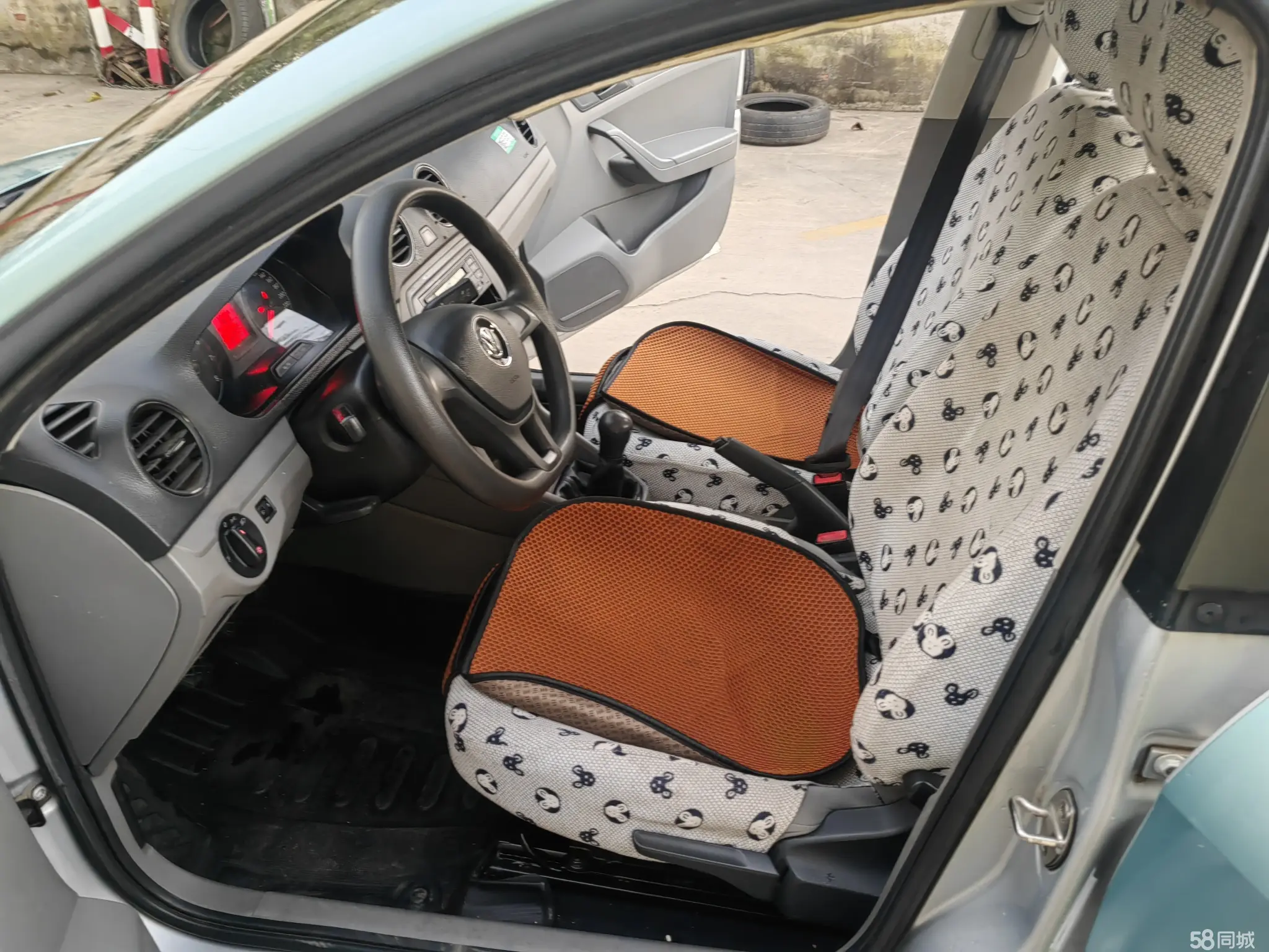 Volkswagen Jetta 2019 immagine di auto #14