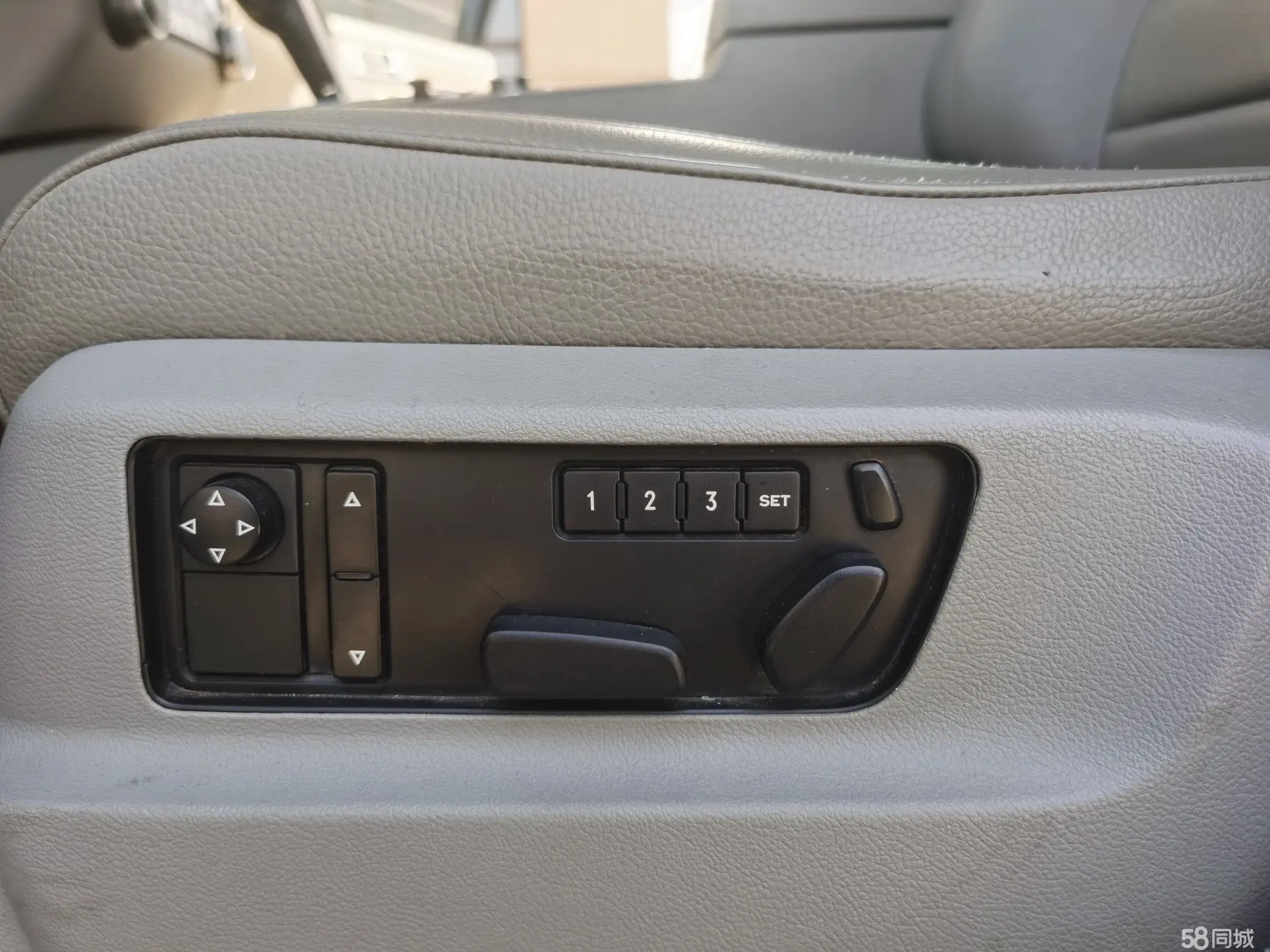 Volkswagen Touareg 2008 car image #14