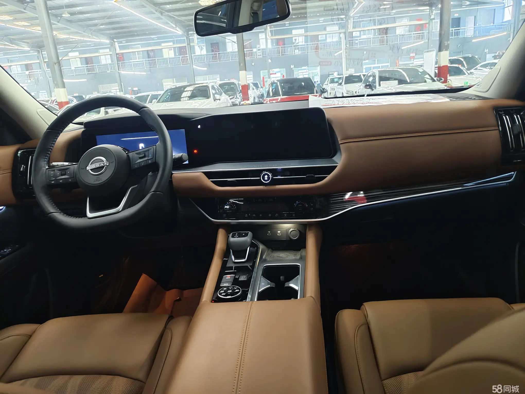 Nissan Pathfinder 2024 car image #14