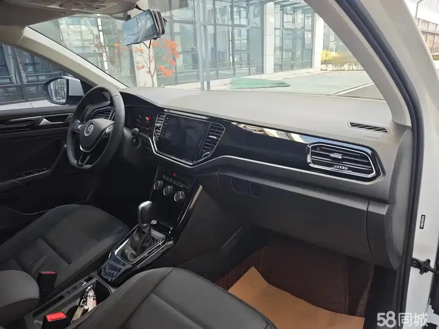 Volkswagen T-Roc 2022 #14 Volkswagen T-Roc 2022 immagine di auto #14