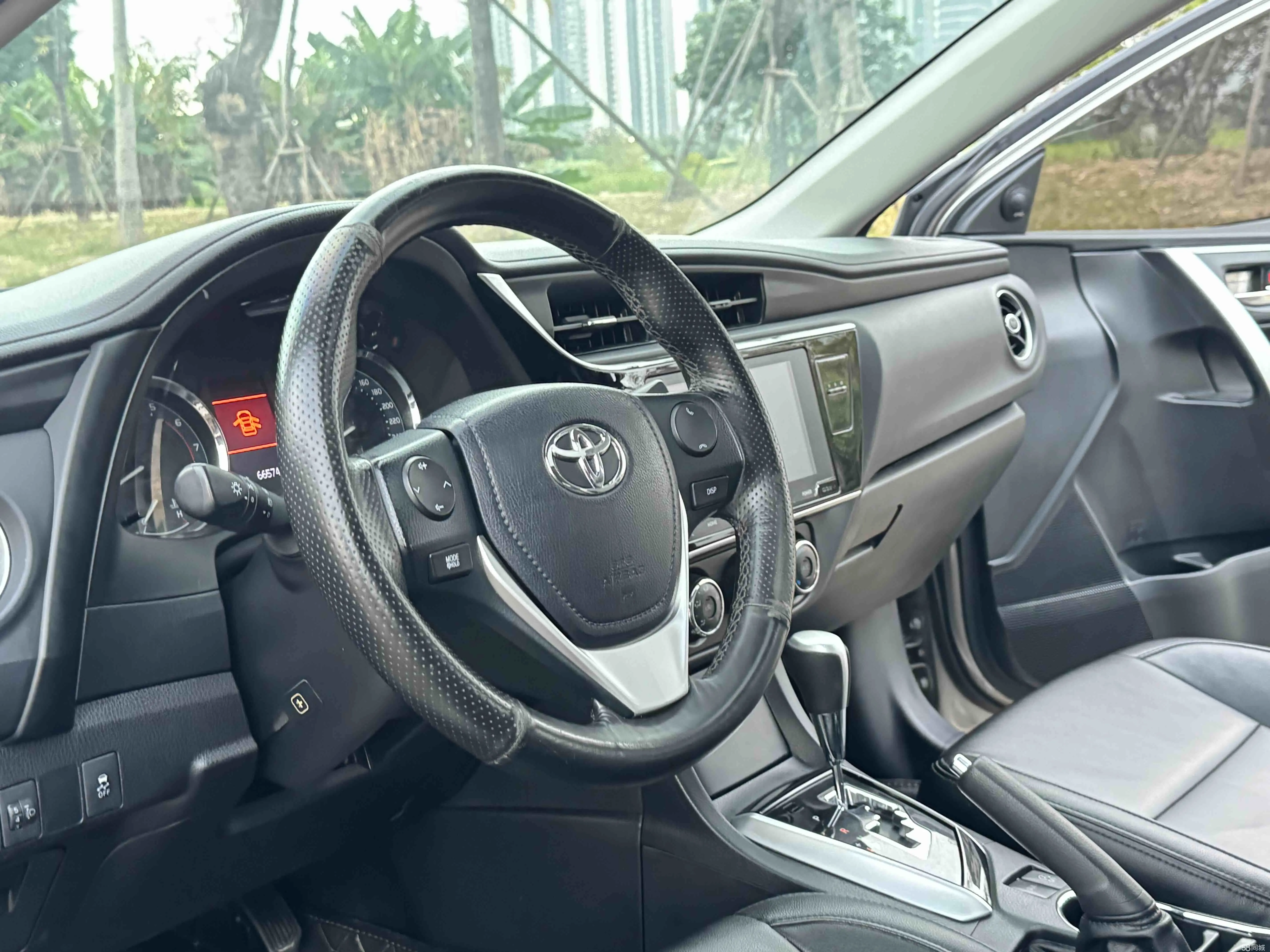 Toyota Corolla 2018 #14 Toyota Corolla 2018 car image #14