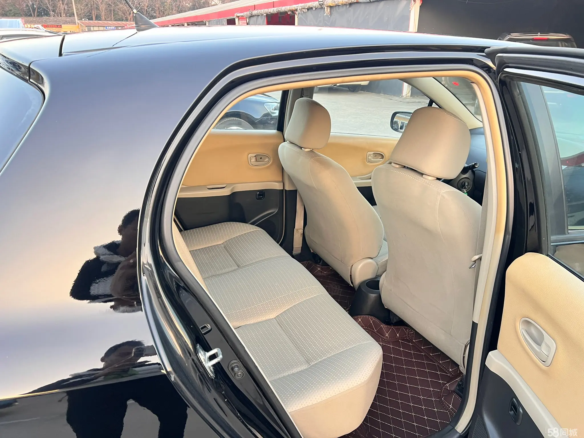 Toyota Yaris 2010 imagem de carro #14