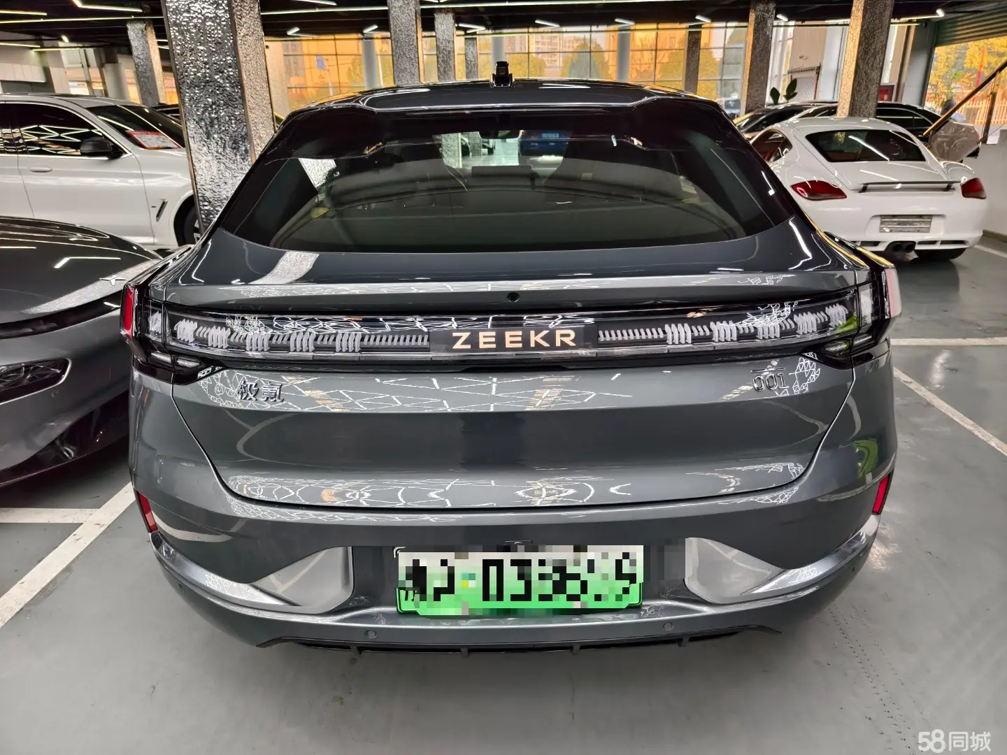 极氪 极氪001 2021 汽车图片 #14