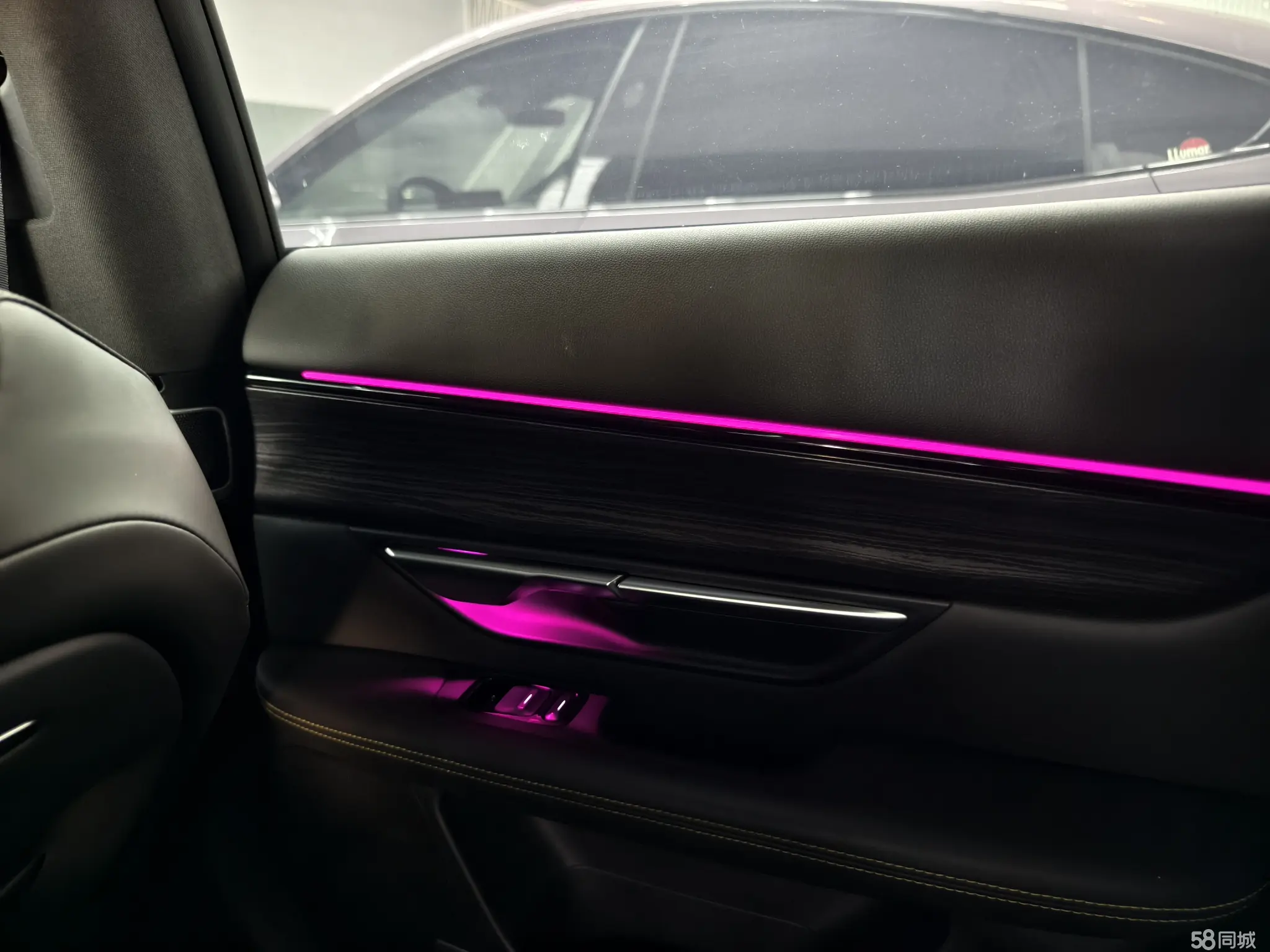 小鹏 小鹏P7 2021 汽车图片 #14