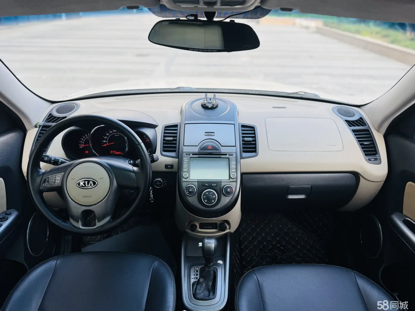 起亚 秀尔 2011 汽车图片 #14