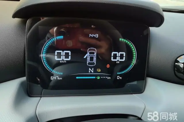 零跑汽车 零跑T03 2022 汽车图片 #14