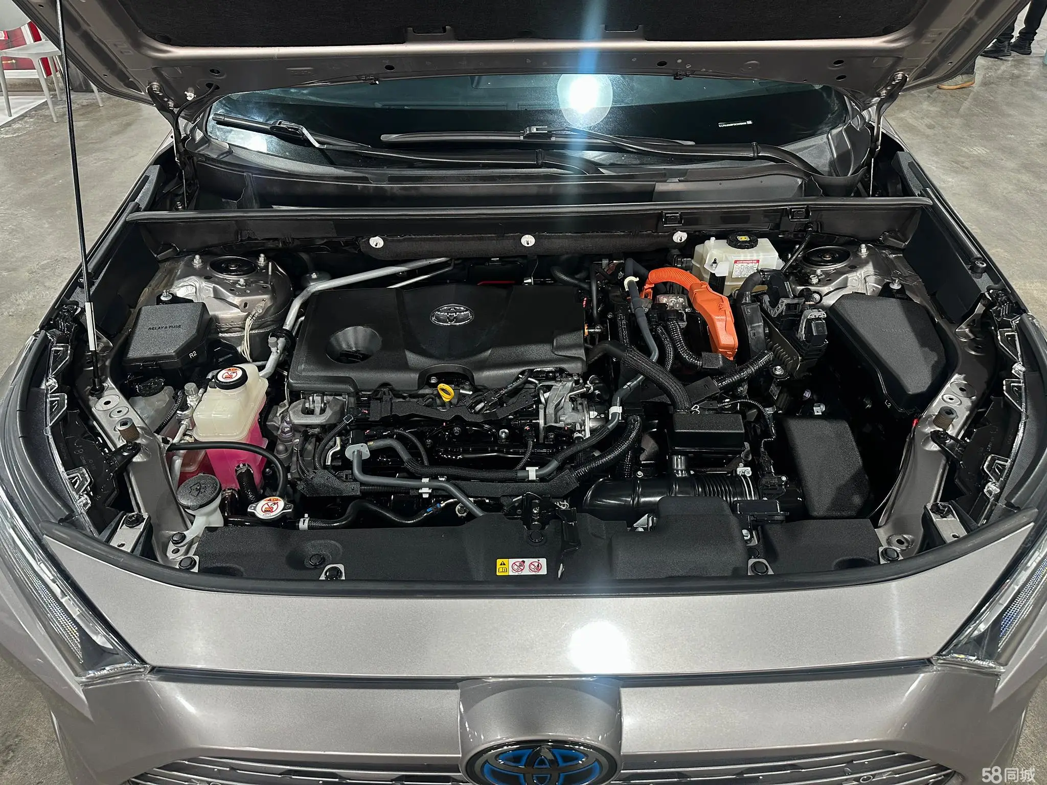 Toyota RAV4 2019 #14 Toyota RAV4 2019 car image #14