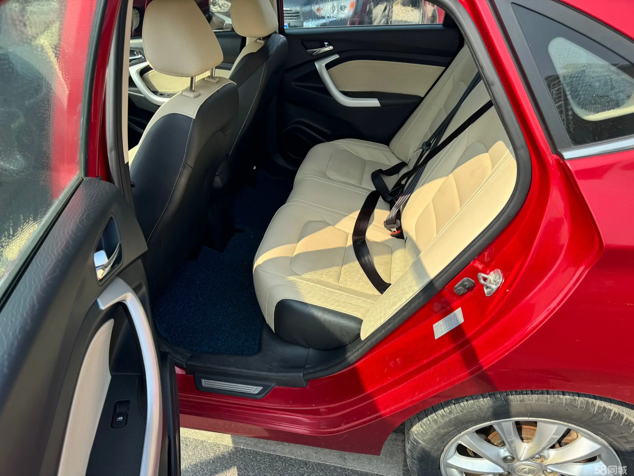 Changan Alsvin V7 2015 #14 Changan Alsvin V7 2015 car image #14