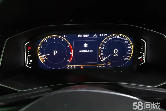 Volkswagen T-Roc 2022 car image #14