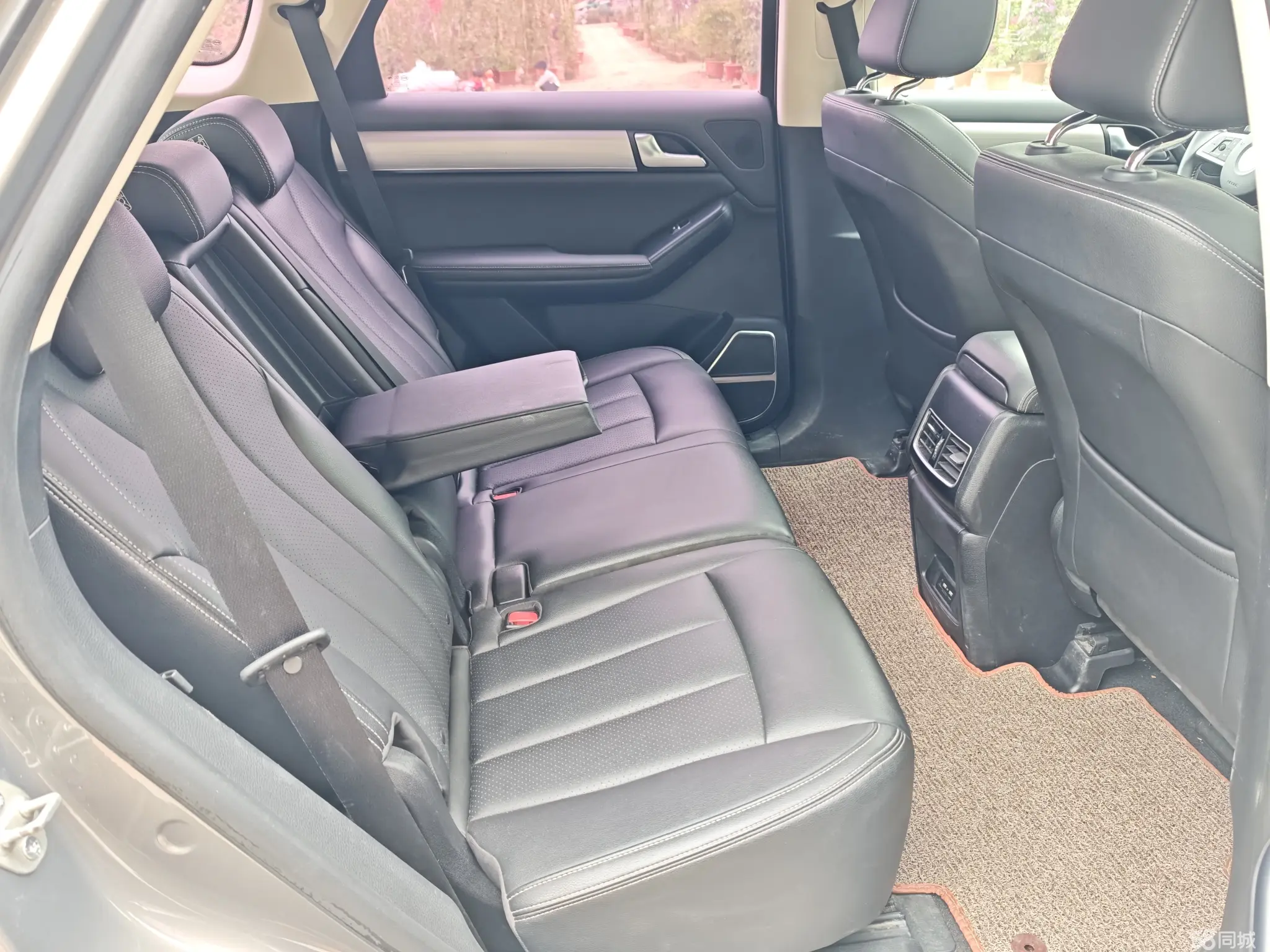 BYD Tang 2019 #14 BYD Tang 2019 car image #14