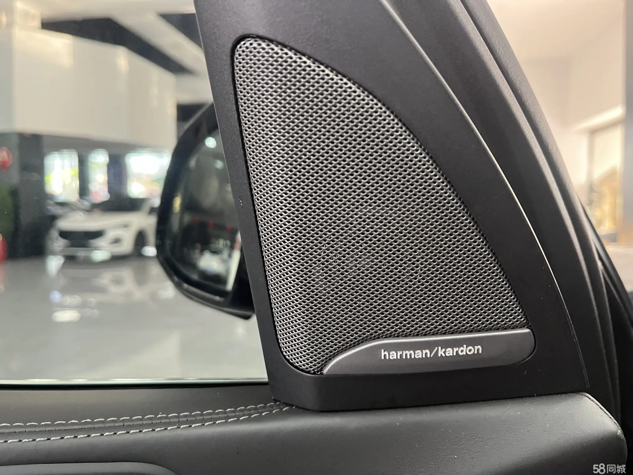 BMW X7 2023 immagine di auto #14