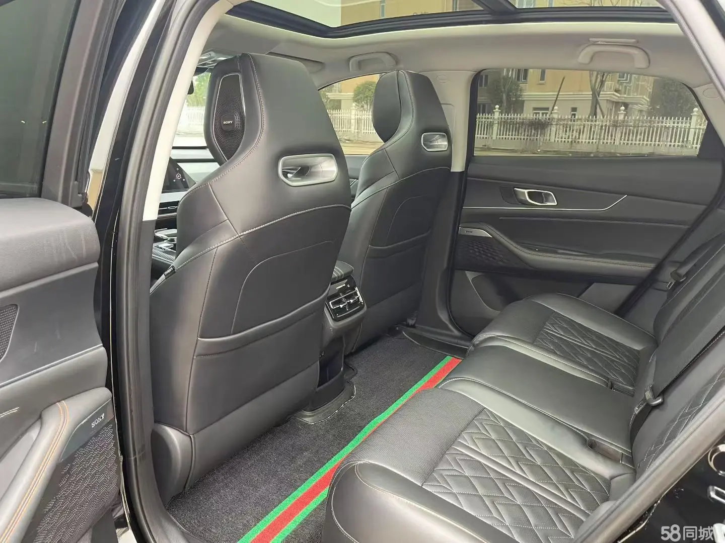 Changan UNI-K 2022 #14 Changan UNI-K 2022 car image #14