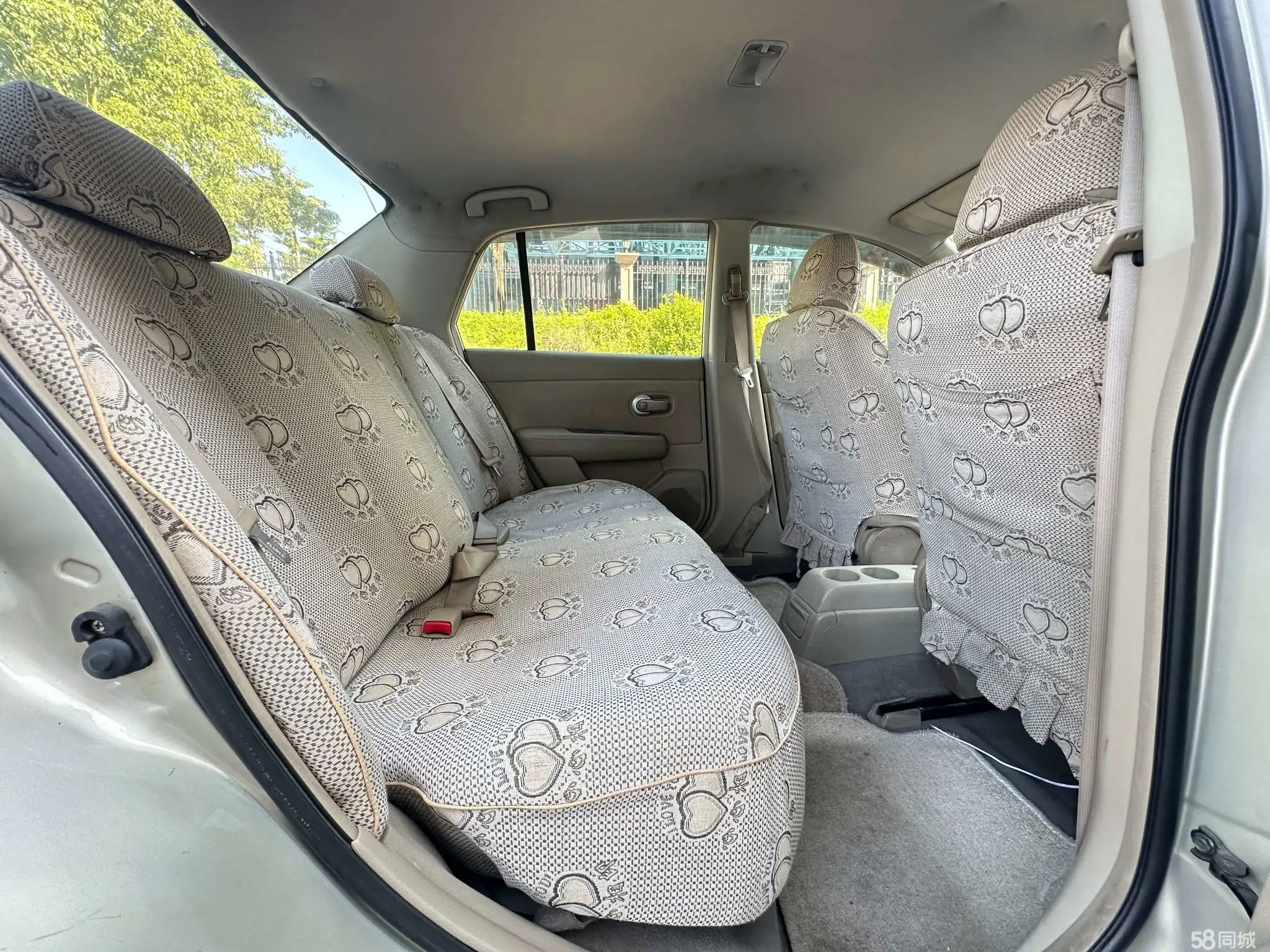 日产 颐达 2005 汽车图片 #14