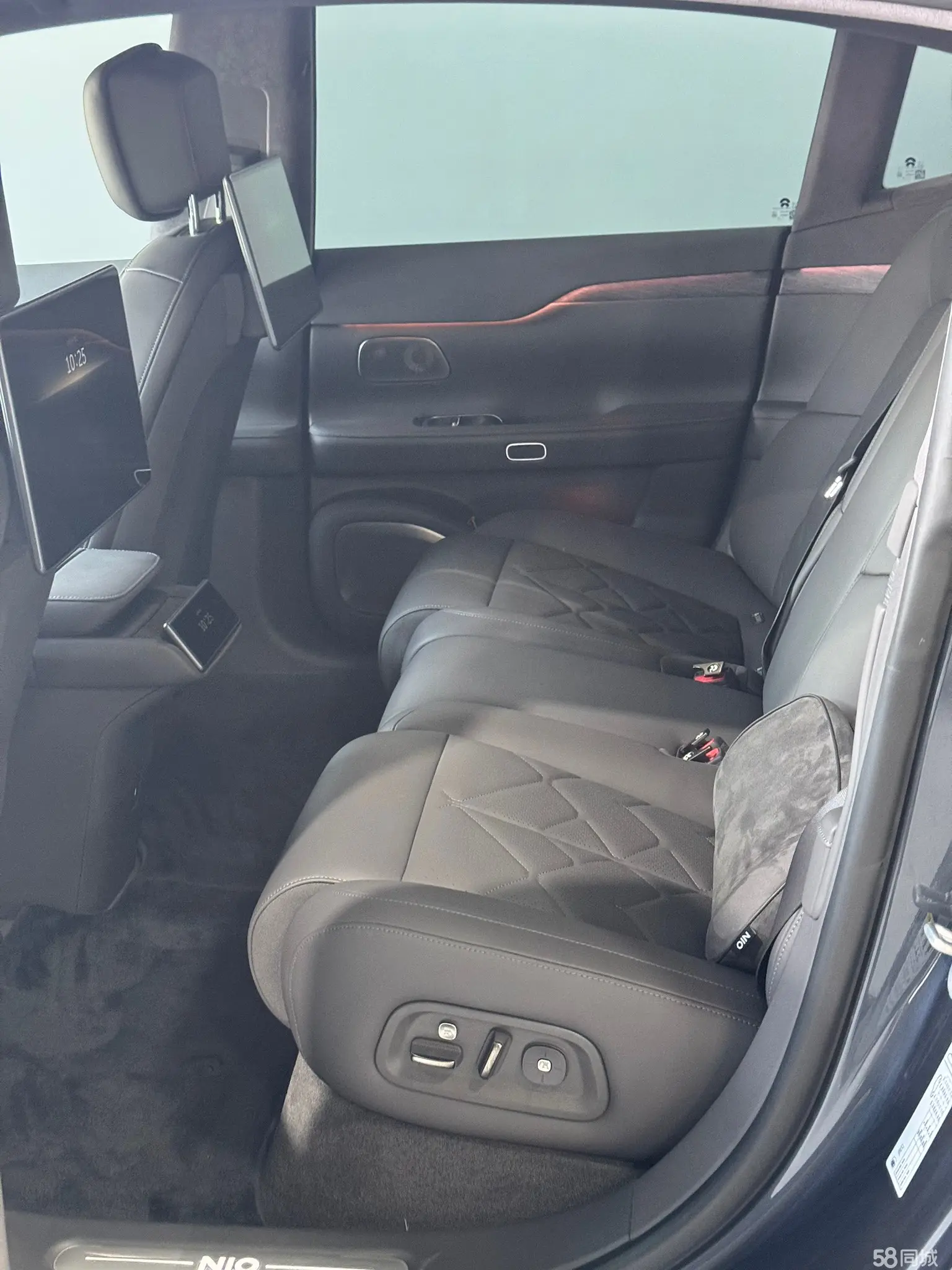 蔚来 蔚来ET7 2024 汽车图片 #14