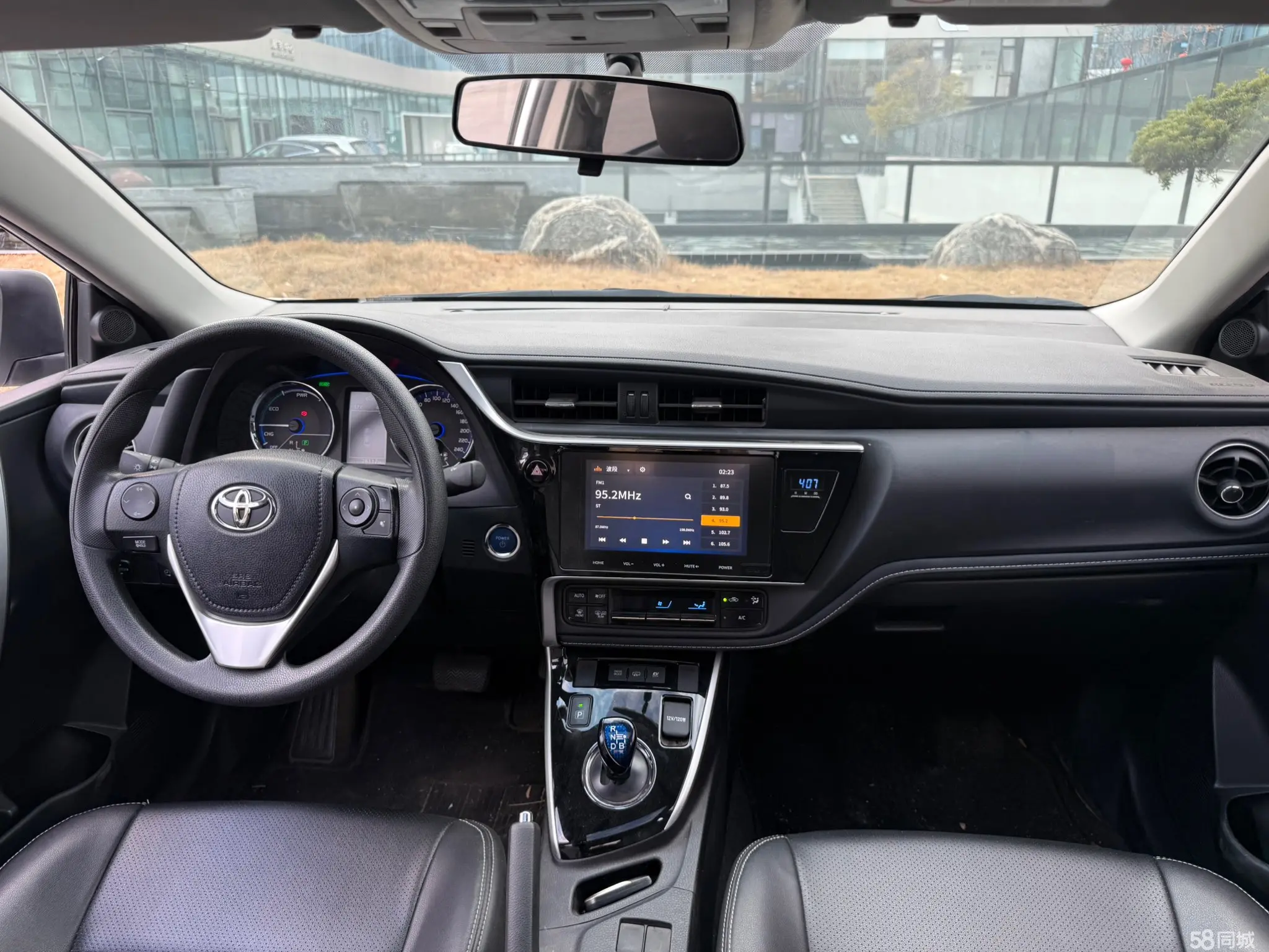 Toyota Corolla Hybird E+ 2022 car image #14