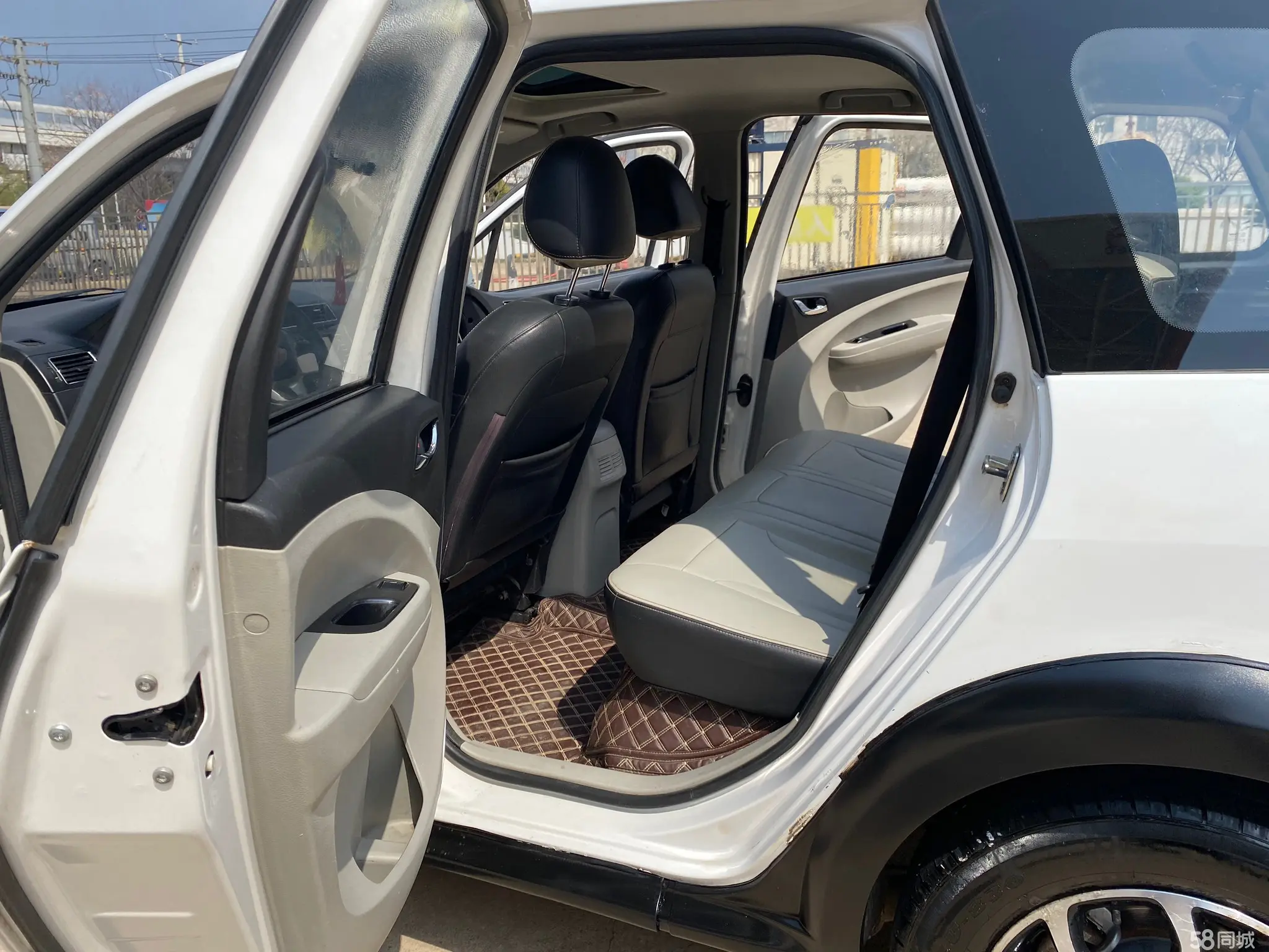 东风风行 景逸XV 2016 汽车图片 #14