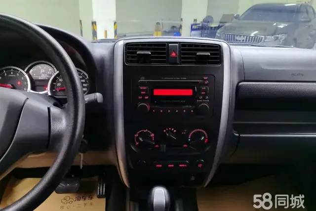 Suzuki Jimny (Imported) 2016 immagine di auto #14