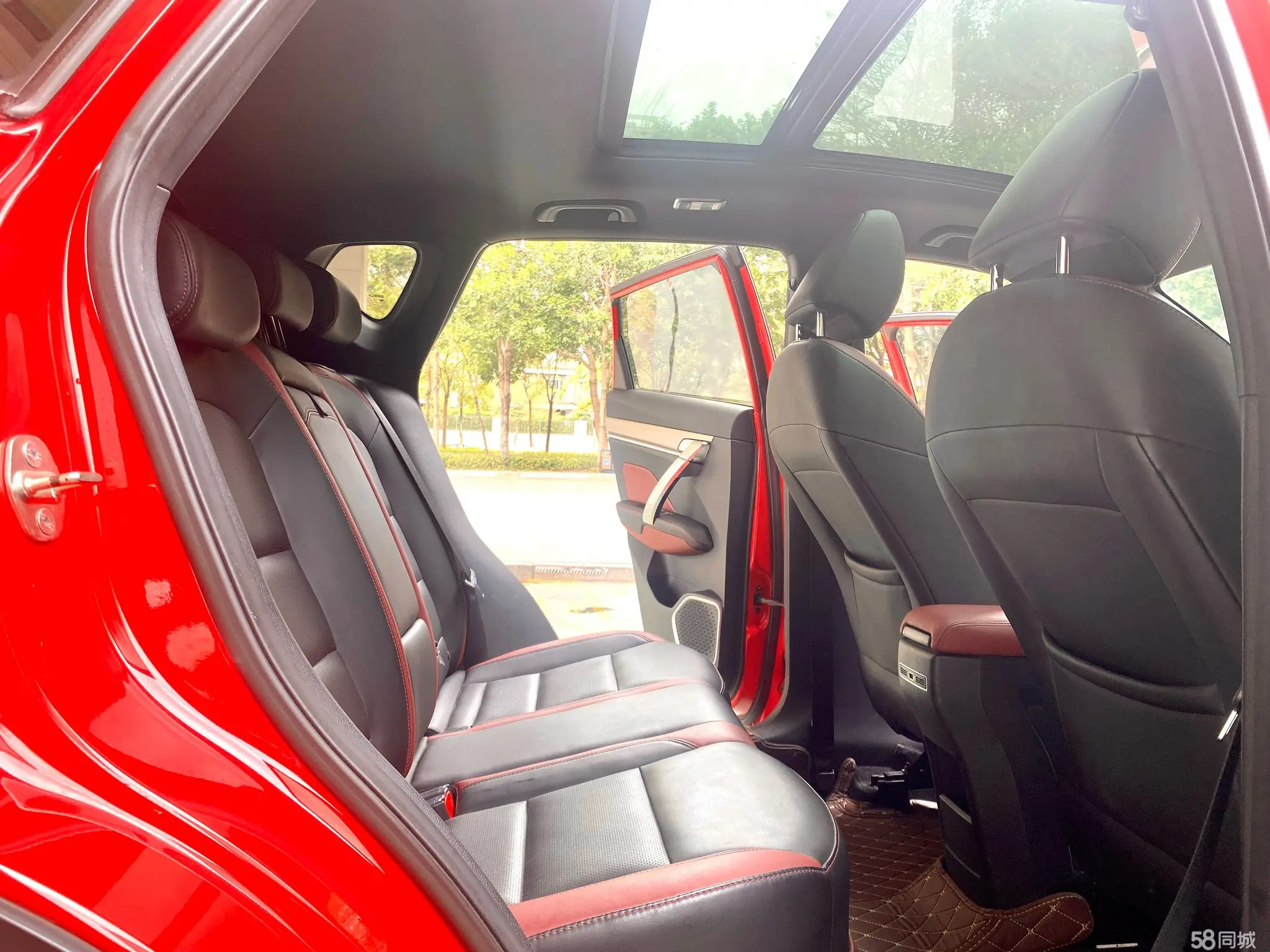 GEELY Coolray 2019 car image #14