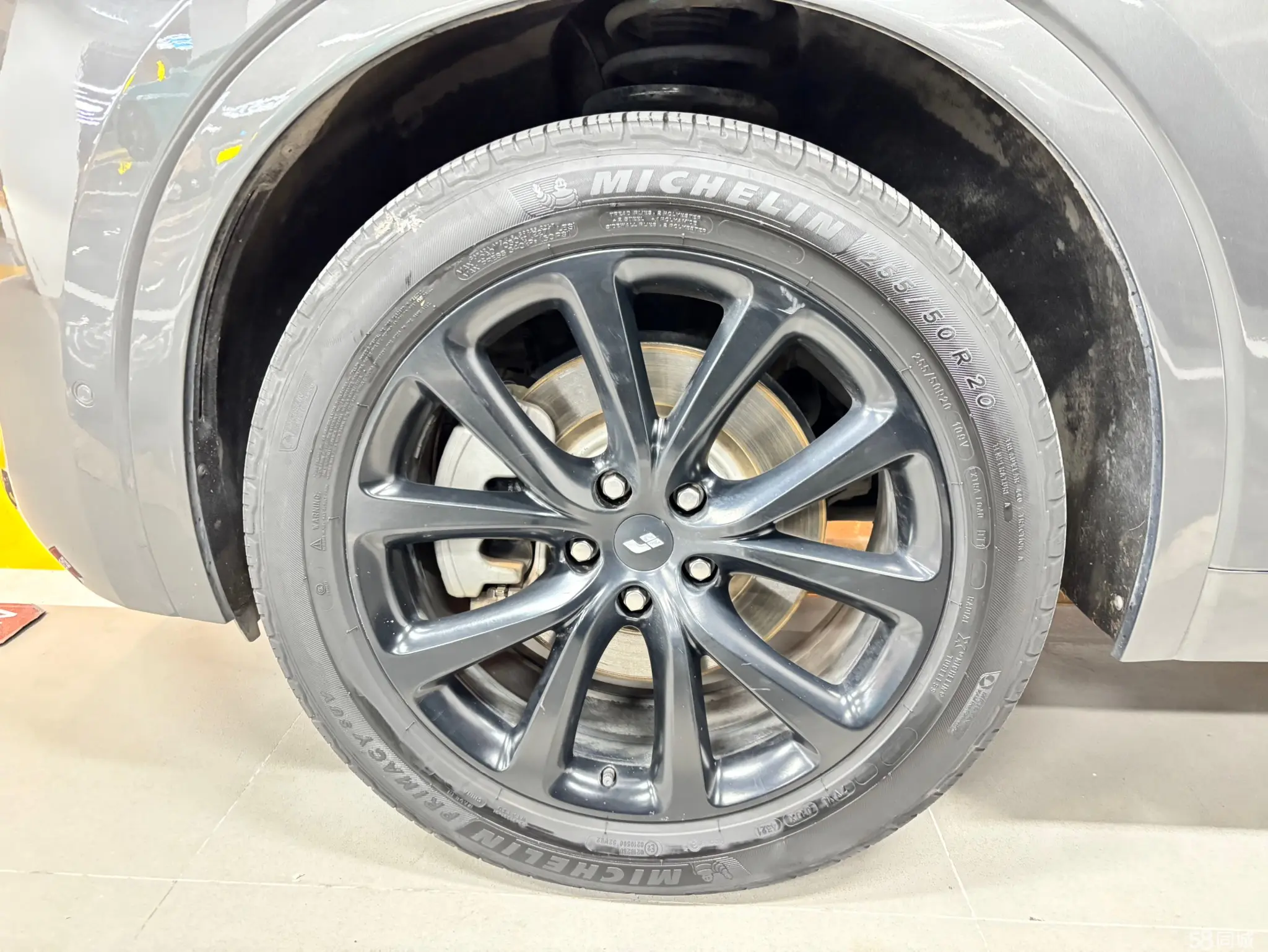 Li One 2021 صورة سيارة #14