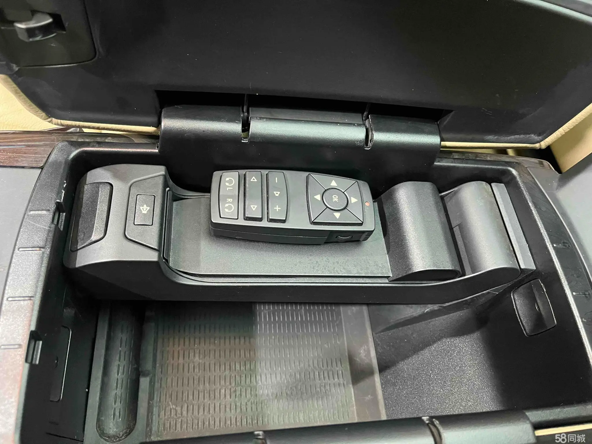 BMW X5 (Imported) 2009 immagine di auto #14