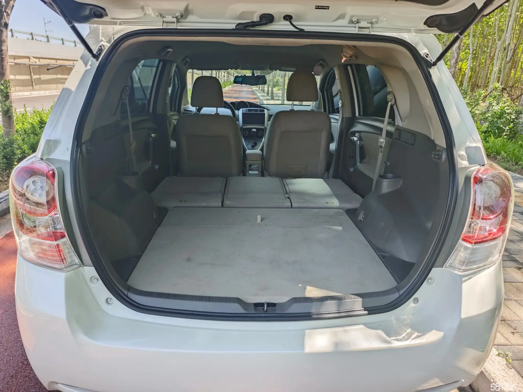 Toyota Verso 2013 immagine di auto #14