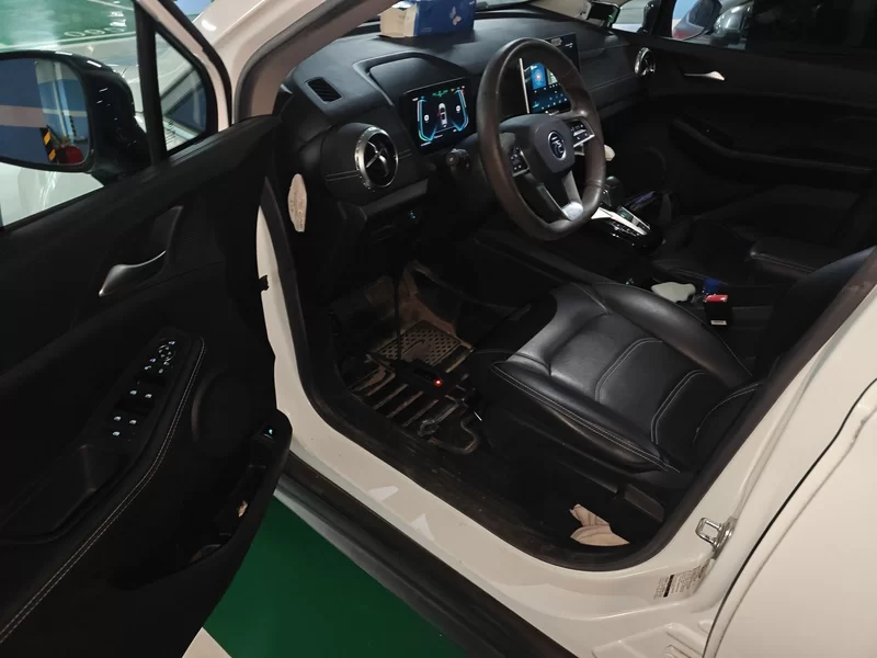 BYD Yuan New Energy 2019 #14 BYD Yuan New Energy 2019 car image #14