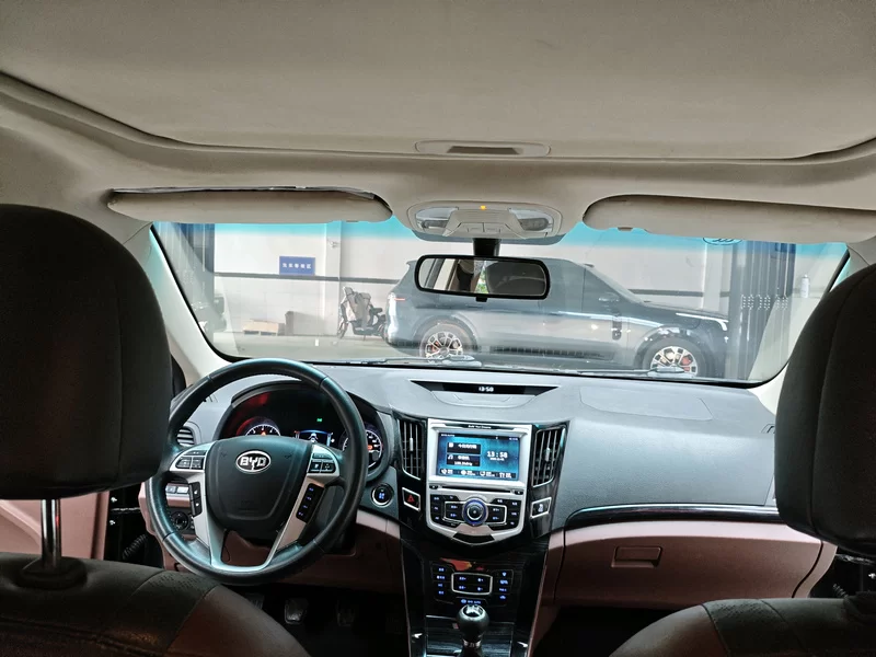 BYD SuRui 2015 car image #14