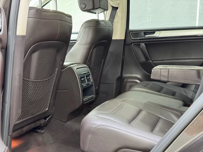 Volkswagen Touareg 2016 car image #14