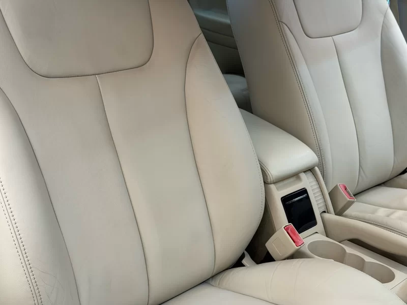 Volkswagen Passat Lingyu 2010 car image #14