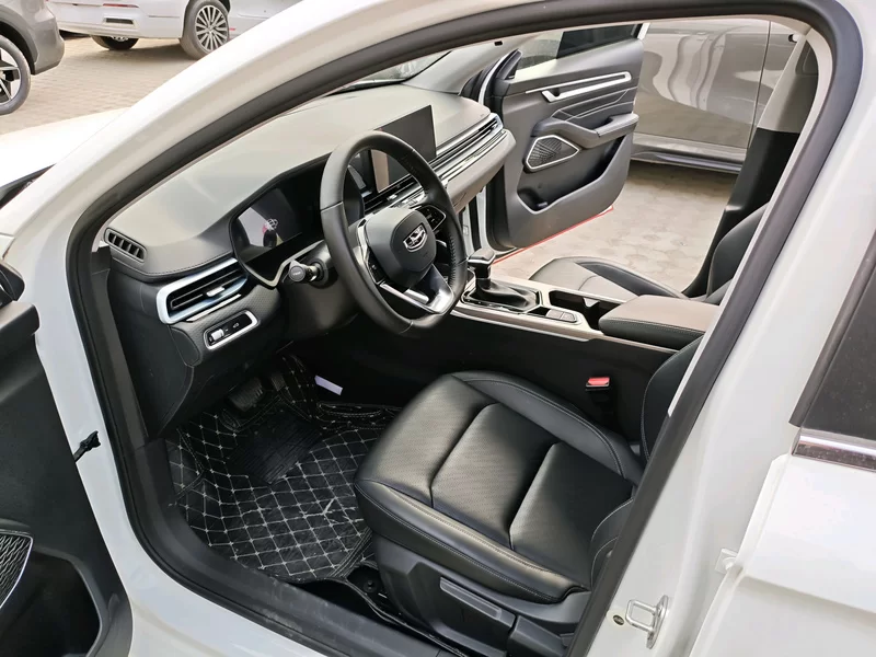 GEELY Emgrand 2022 #14 GEELY Emgrand 2022 car image #14