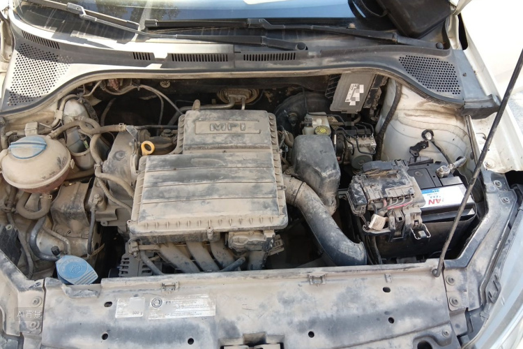 Volkswagen Santana 2017 car image #22