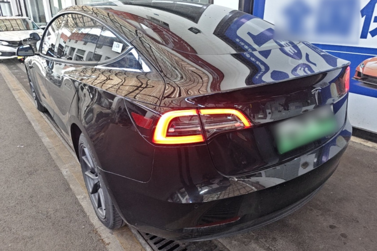 Tesla Model 3 2023 #5 Tesla Model 3 2023 immagine di auto #5