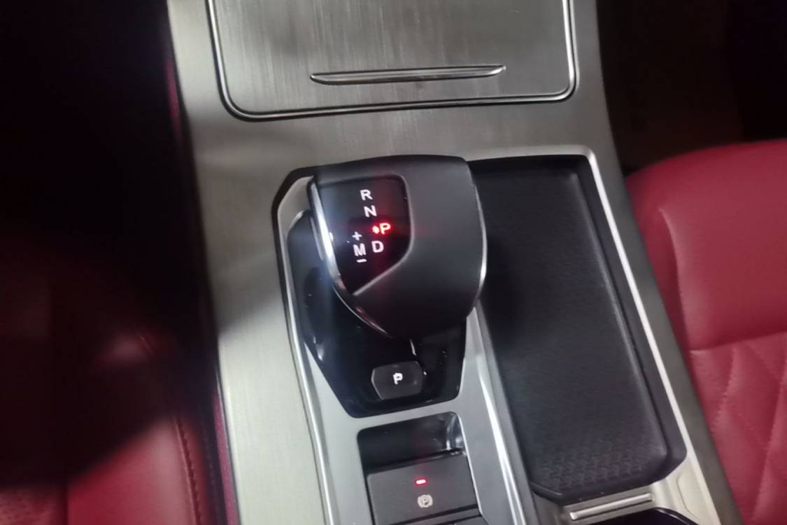 Jetour X70 PLUS 2025 #20 Jetour X70 PLUS 2025 car image #20