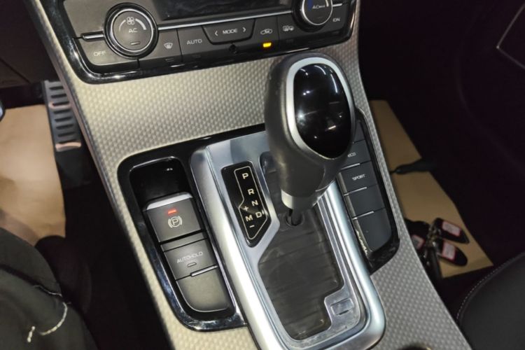 GEELY Emgrand GS 2017 #14 GEELY Emgrand GS 2017 car image #14