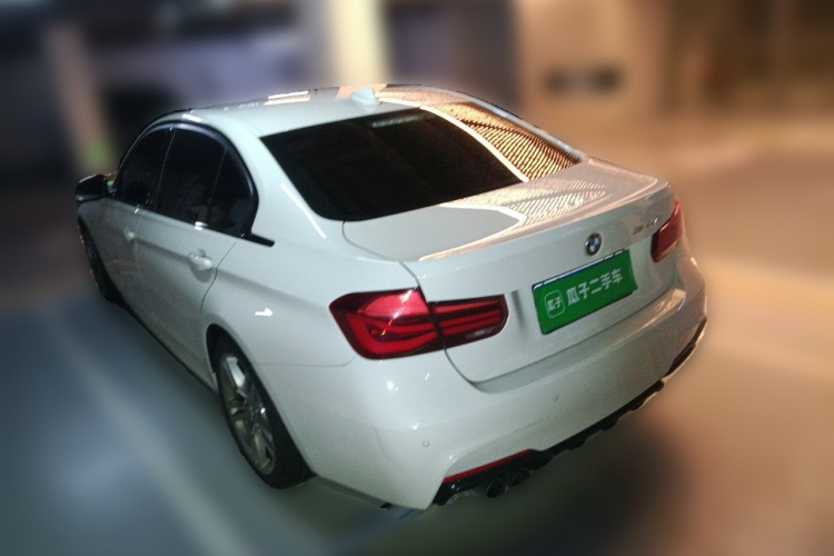 BMW 3 Series 2019 car image #5